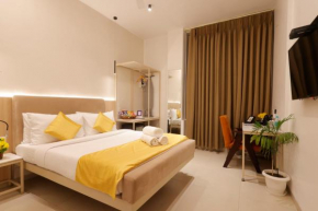 HOTEL VARUNA